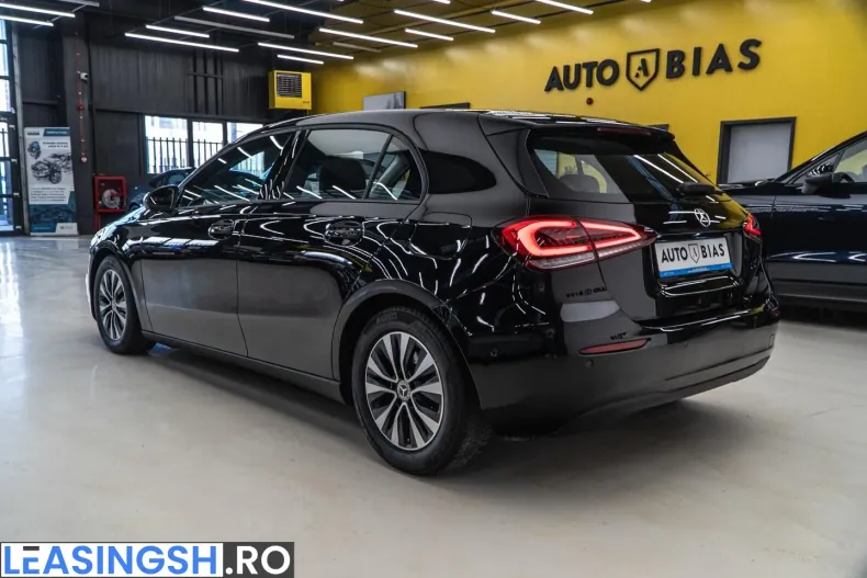 Mercedes-Benz A 180 (Clasa A) din 2020 cu 150.000 km - oferta MER210482 - foto 5