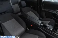 Mercedes-Benz A 180 (Clasa A) din 2020 cu 150.000 km - oferta MER210482 - foto 39