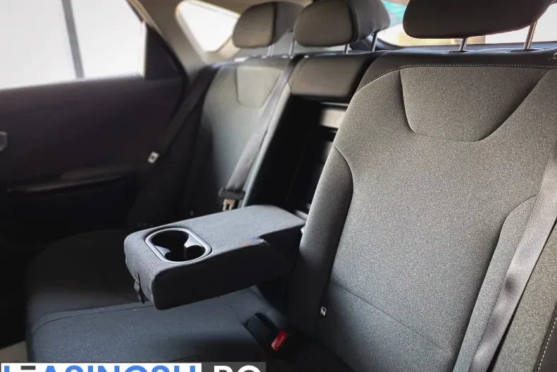 Kia K4 din 2025 cu 5 km - oferta KIA210485 - foto 9