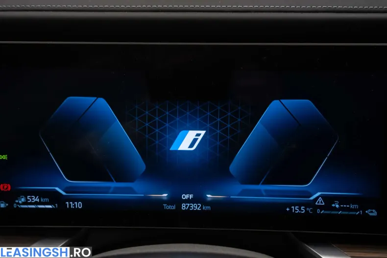 BMW 750e (Seria 7) din 2023 cu 90.000 km - oferta BMW210488 - foto 14