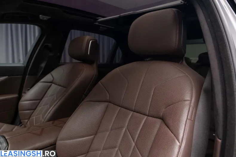 BMW 750e (Seria 7) din 2023 cu 90.000 km - oferta BMW210488 - foto 20
