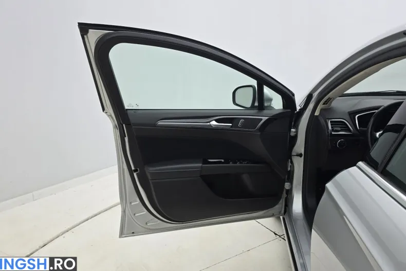Ford Mondeo din 2021 cu 83.668 km - oferta FOR210491 - foto 11
