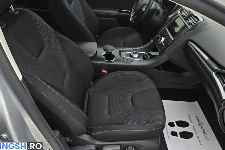 Ford Mondeo din 2021 cu 83.668 km - oferta FOR210491 - foto 17