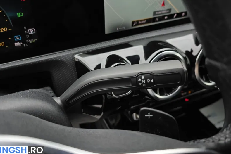 Mercedes-Benz A 250 (Clasa A) din 2020 cu 64.576 km - oferta MER210492 - foto 17