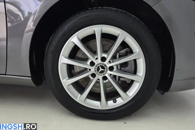 Mercedes-Benz A 250 (Clasa A) din 2020 cu 64.576 km - oferta MER210492 - foto 23