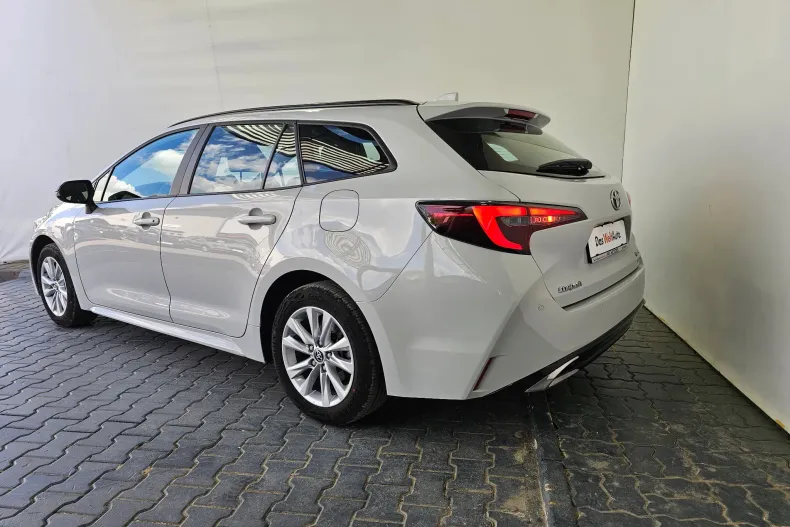 Toyota Corolla din 2025 cu 19.944 km - oferta TOY210504 - foto 3