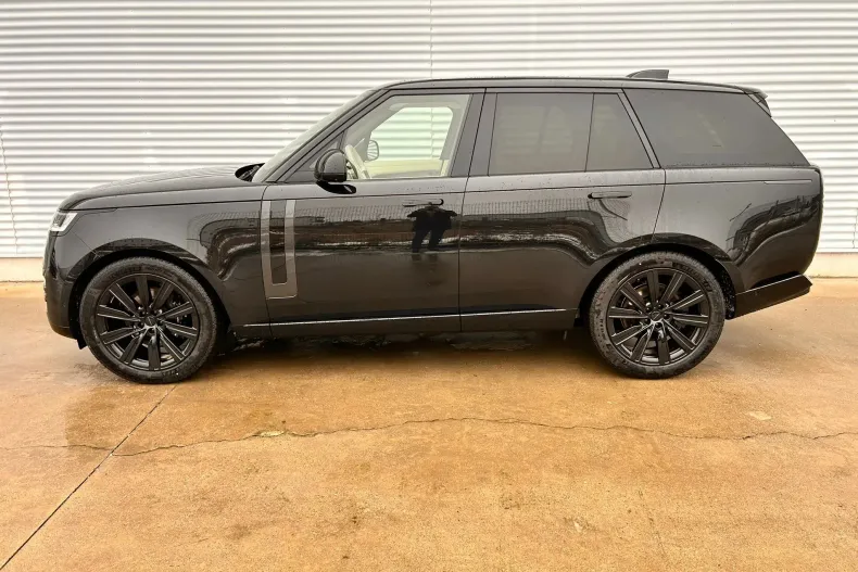 Land Rover Range Rover din 2025 cu 1 km - oferta LAN210523 - foto 4