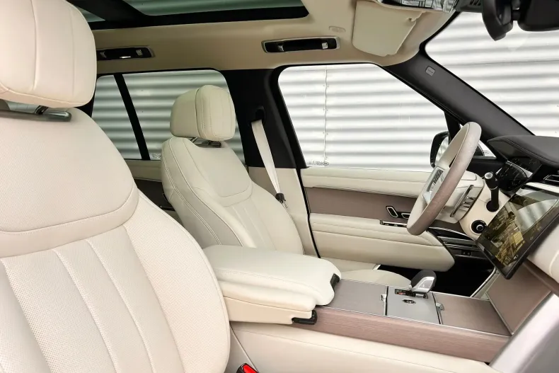 Land Rover Range Rover din 2025 cu 1 km - oferta LAN210523 - foto 7