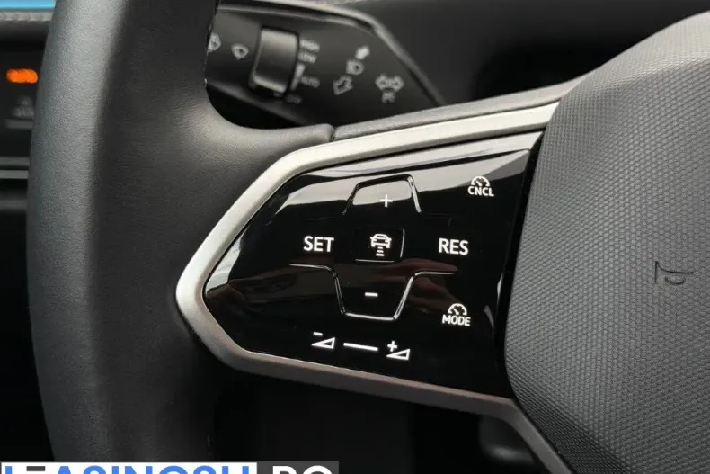 Volkswagen ID.7 din 2023 cu 4.900 km - oferta VOL210528 - foto 15