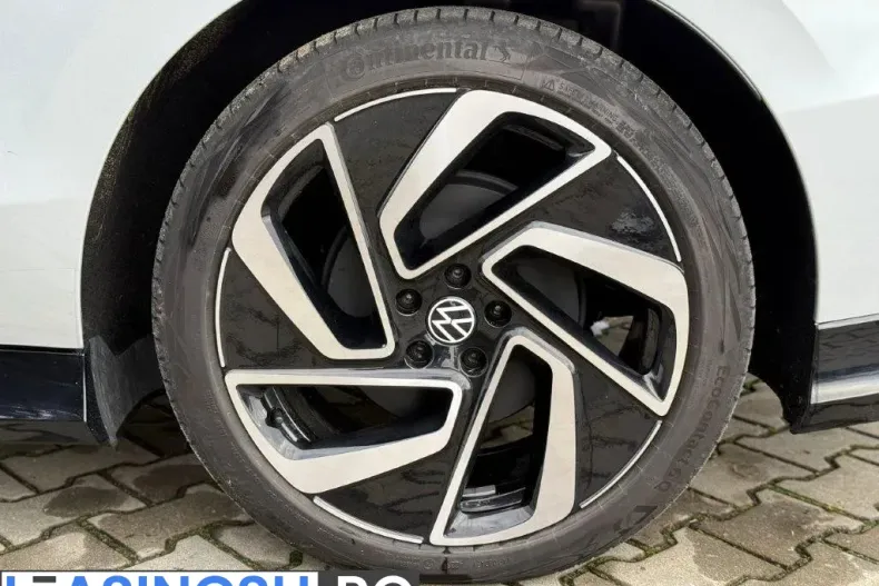 Volkswagen ID.7 din 2023 cu 4.900 km - oferta VOL210528 - foto 32
