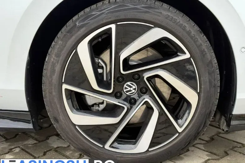 Volkswagen ID.7 din 2023 cu 4.900 km - oferta VOL210528 - foto 33