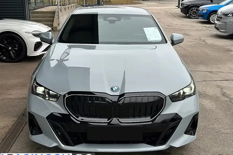 BMW 530e (Seria 5) din 2025 cu 26.268 km - oferta BMW210530 - foto 2