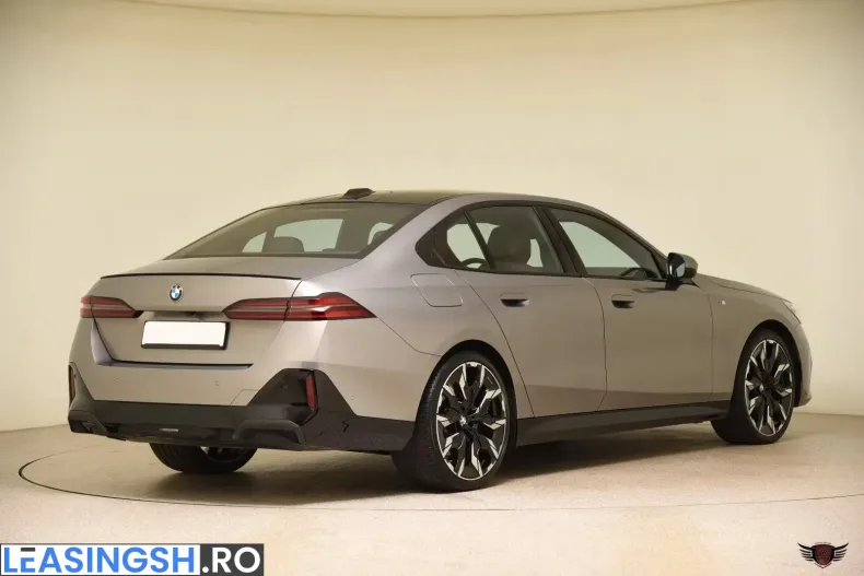 BMW 520d (Seria 5) din 2024 cu 22.900 km - oferta BMW210531 - foto 4