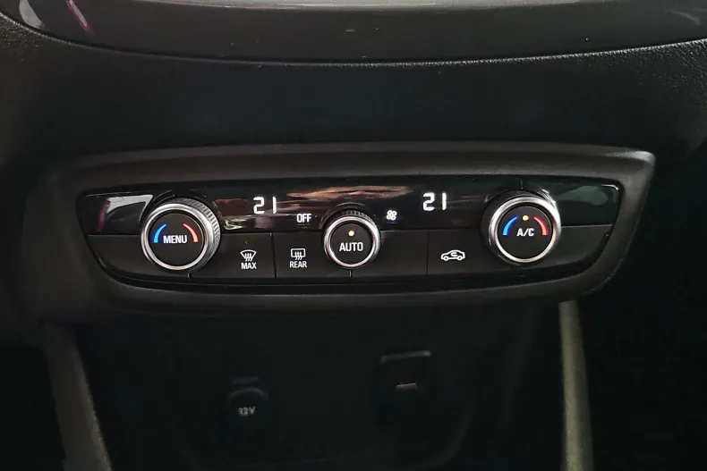 Opel Crossland din 2023 cu 15.520 km - oferta OPE210535 - foto 18