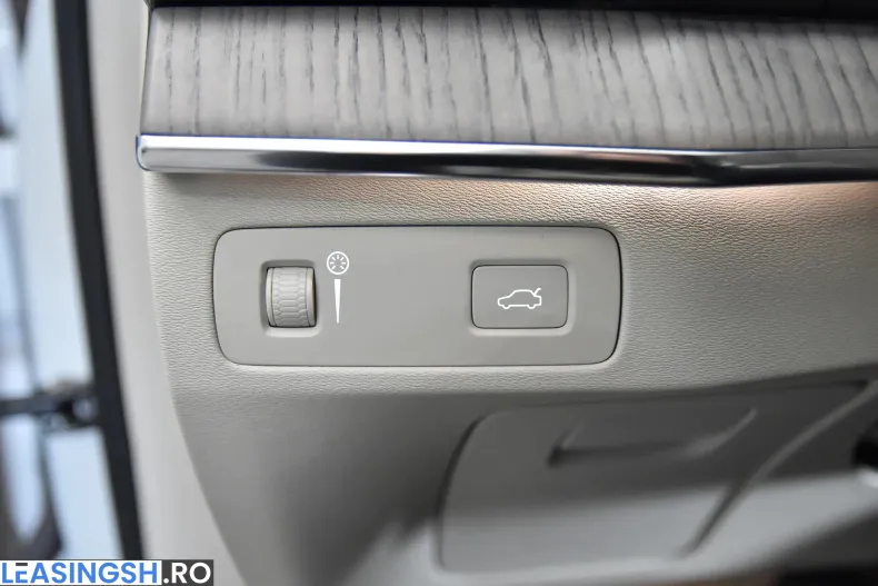 Volvo XC90 din 2021 cu 154.614 km - oferta VOL210545 - foto 16