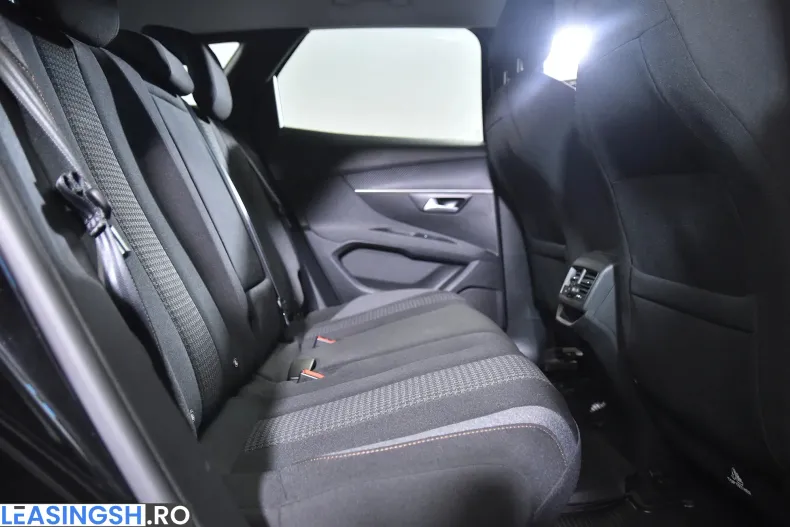 Peugeot 3008 din 2021 cu 42.898 km - oferta PEU210556 - foto 12