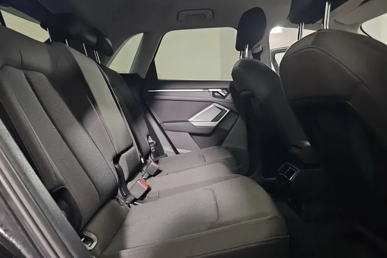Audi Q3 din 2022 cu 122.324 km - oferta AUD210580 - foto 12