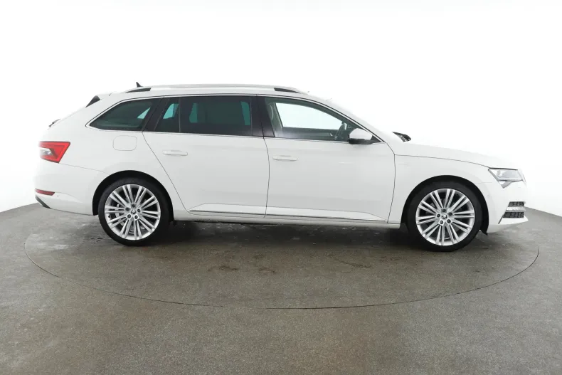 Skoda Superb din 2020 cu 129.722 km - oferta SKO210582 - foto 4