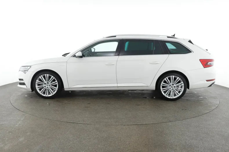 Skoda Superb din 2020 cu 129.722 km - oferta SKO210582 - foto 8