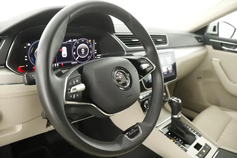 Skoda Superb din 2020 cu 129.722 km - oferta SKO210582 - foto 11