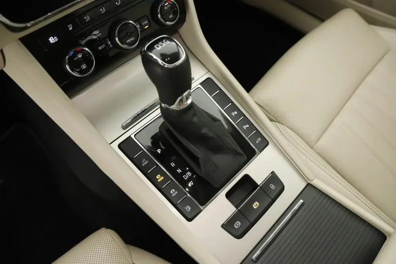 Skoda Superb din 2020 cu 129.722 km - oferta SKO210582 - foto 12
