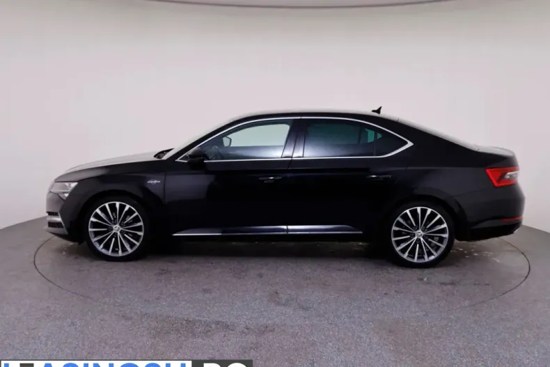 Skoda Superb din 2022 cu 150.758 km - oferta SKO210583 - foto 8