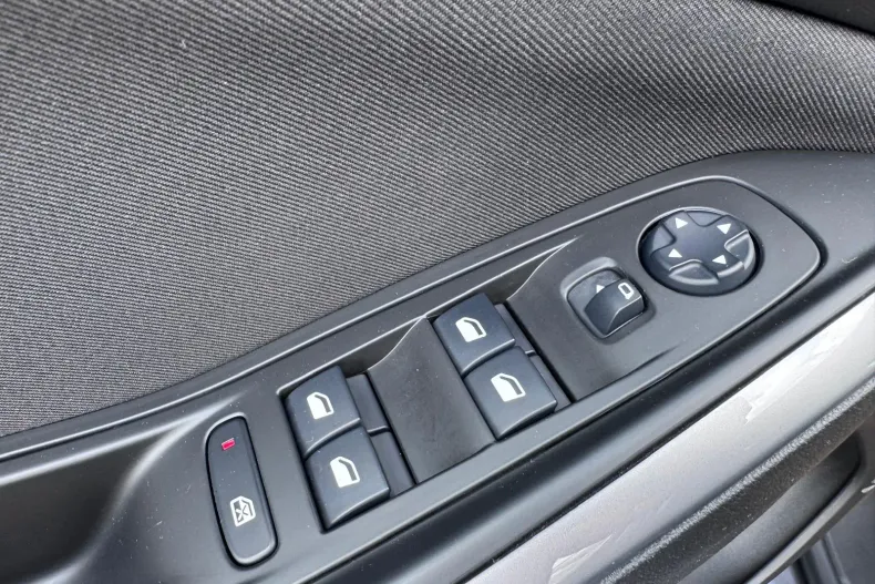 Opel Grandland (X) din 2020 cu 82.211 km - oferta OPE210603 - foto 15