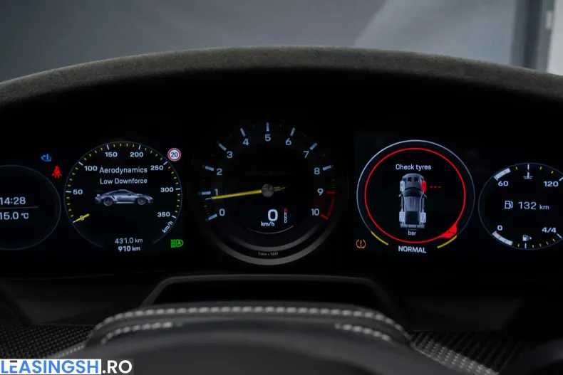 Porsche 911 din 2025 cu 910 km - oferta POR210605 - foto 21