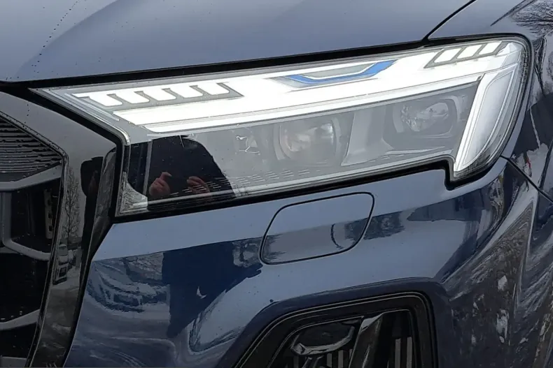 Audi SQ7 din 2025 cu 18.657 km - oferta AUD210608 - foto 3