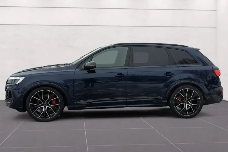 Audi SQ7 din 2025 cu 18.657 km - oferta AUD210608 - foto 4