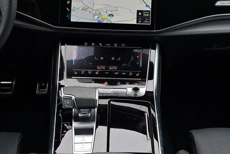 Audi SQ7 din 2025 cu 18.657 km - oferta AUD210608 - foto 19