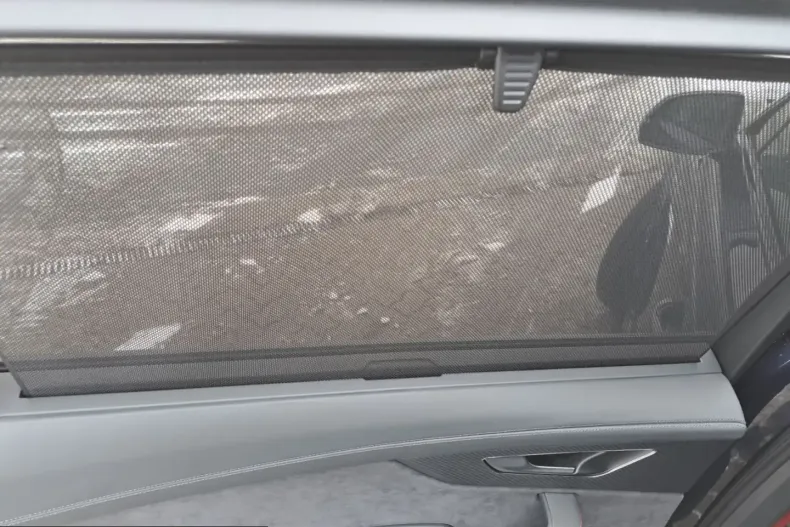Audi SQ7 din 2025 cu 18.657 km - oferta AUD210608 - foto 24