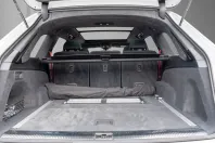 Audi SQ7 din 2025 cu 19.896 km - oferta AUD210609 - foto 10
