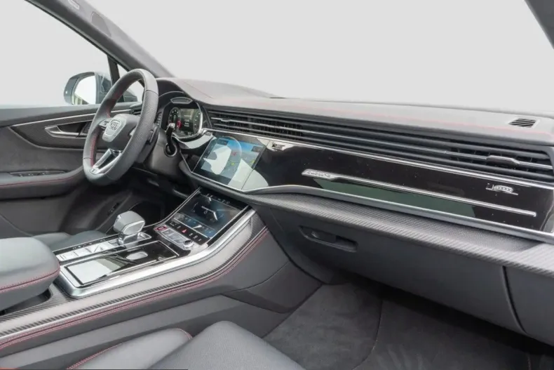 Audi SQ7 din 2025 cu 19.896 km - oferta AUD210609 - foto 12