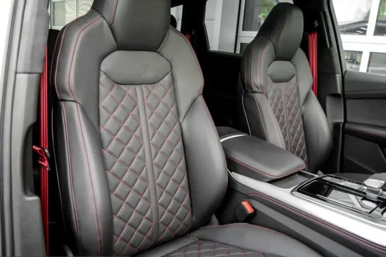 Audi SQ7 din 2025 cu 18.850 km - oferta AUD210610 - foto 6