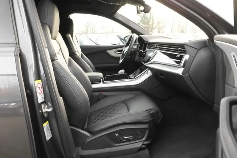 Audi SQ7 din 2025 cu 12.980 km - oferta AUD210611 - foto 3