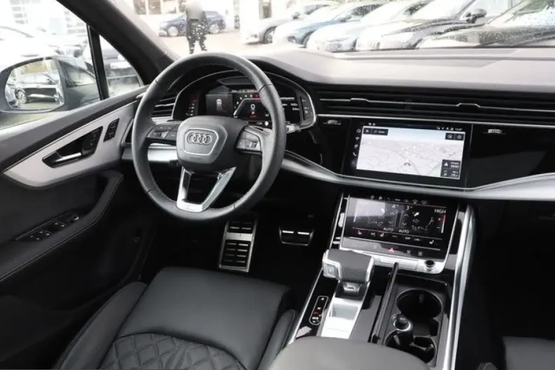 Audi SQ7 din 2025 cu 12.980 km - oferta AUD210611 - foto 5