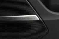 Audi SQ7 din 2025 cu 12.980 km - oferta AUD210611 - foto 13
