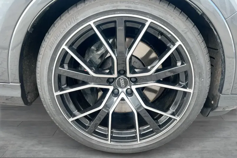 Audi SQ7 din 2025 cu 17.551 km - oferta AUD210612 - foto 7