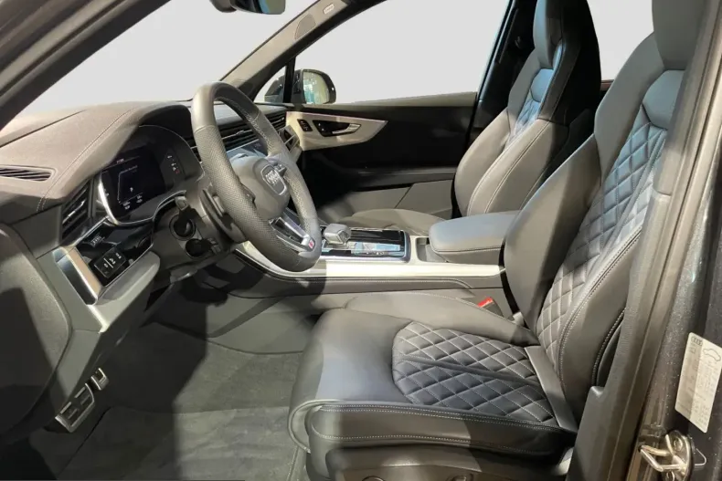 Audi SQ7 din 2025 cu 13.376 km - oferta AUD210613 - foto 8