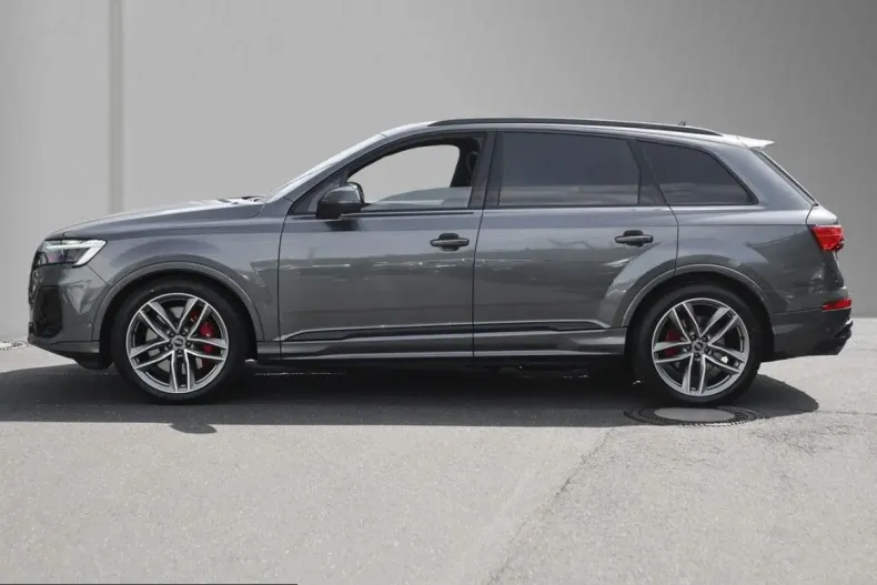 Audi SQ7 din 2025 cu 19.992 km - oferta AUD210614 - foto 4