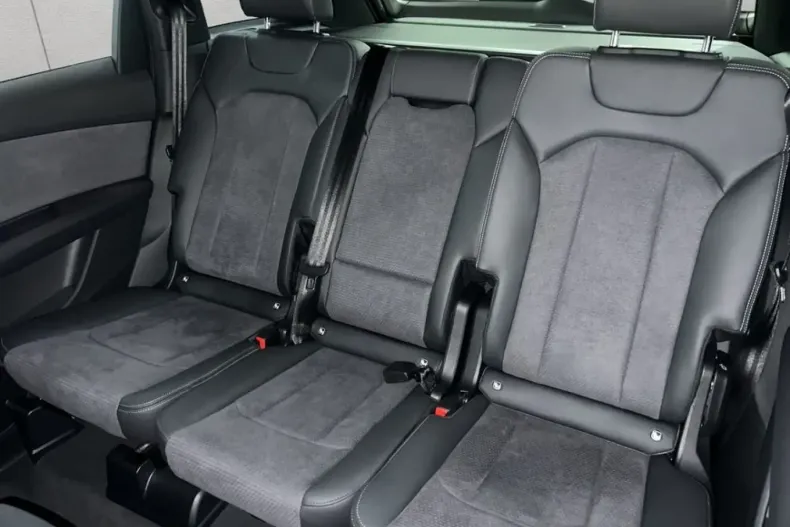 Audi SQ7 din 2024 cu 5.531 km - oferta AUD210615 - foto 18