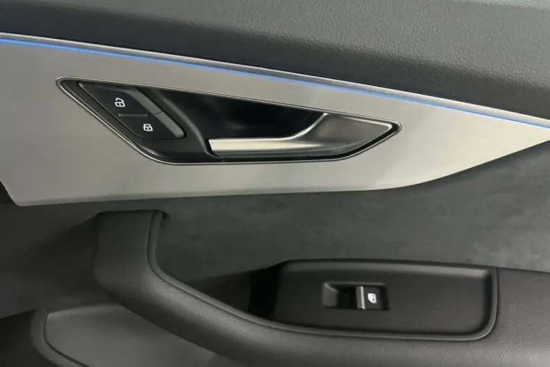 Audi SQ7 din 2024 cu 5.531 km - oferta AUD210615 - foto 20