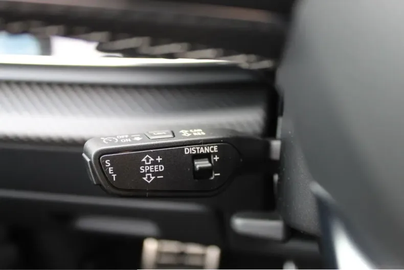Audi SQ7 din 2025 cu 4.500 km - oferta AUD210616 - foto 27