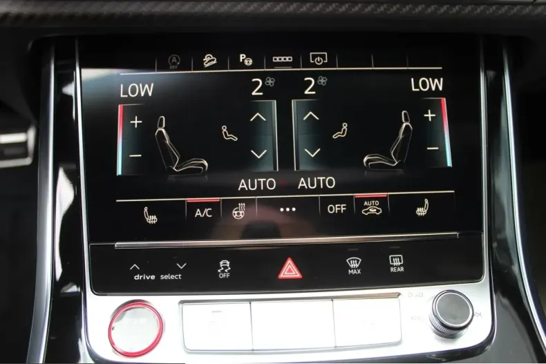 Audi SQ7 din 2025 cu 4.500 km - oferta AUD210616 - foto 29