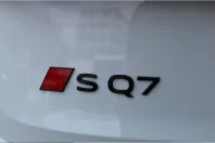 Audi SQ7 din 2025 cu 4.500 km - oferta AUD210616 - foto 36