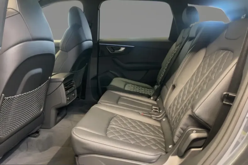 Audi SQ7 din 2024 cu 13.999 km - oferta AUD210619 - foto 7