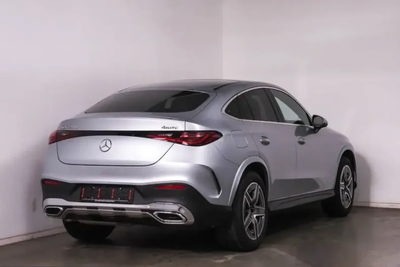 Mercedes-Benz GLC 220 (Clasa GLC) din 2023 cu 4.949 km - oferta MER210622 - foto 3