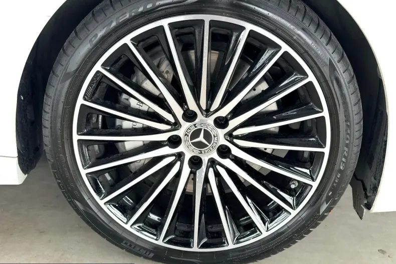 Mercedes-Benz C 300 (Clasa C) din 2025 cu 27.000 km - oferta MER210632 - foto 22