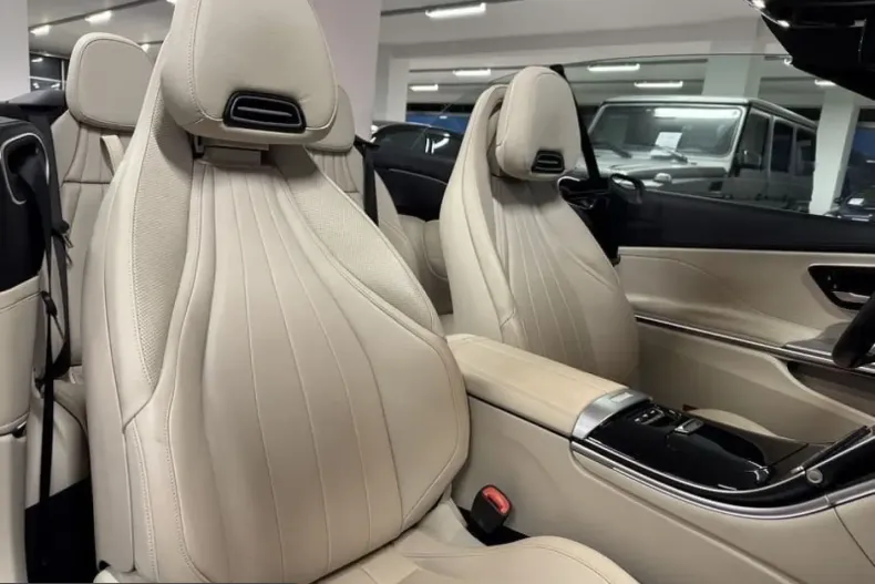 Mercedes-Benz CLE 200 (Clasa CLE) din 2024 cu 33.438 km - oferta MER210637 - foto 8